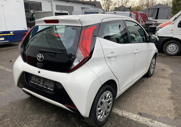 Toyota Aygo cena 21500 przebieg: 54000, rok produkcji 2020 z Syców małe 121